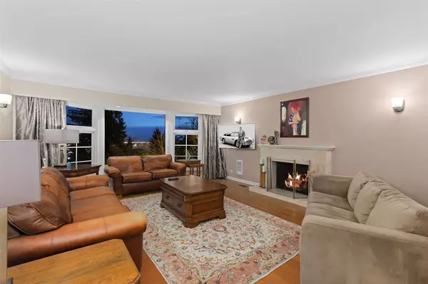 1145 Millstream RD West Vancouver, BC V7S 2C8