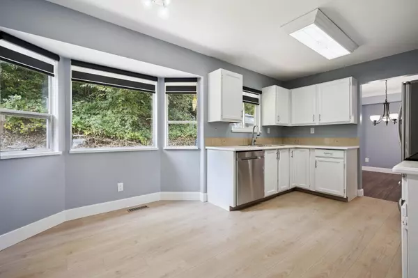 Abbotsford, BC V3G 2B2,2311 Harper DR
