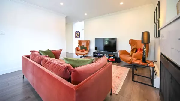 Vancouver, BC V6H 1M1,1250 W 12th AVE #306