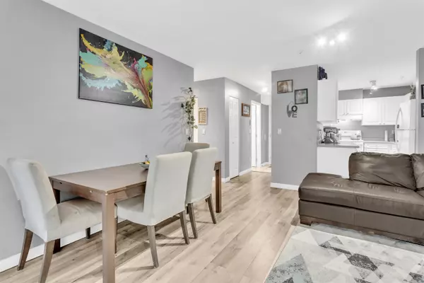 Surrey, BC V3R 0W1,14885 100 AVE #112