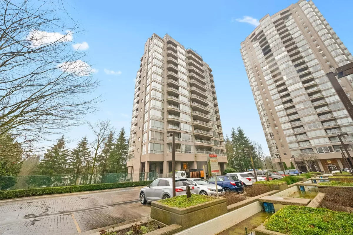 Burnaby, BC V3N 4Y8,9623 Manchester DR #308