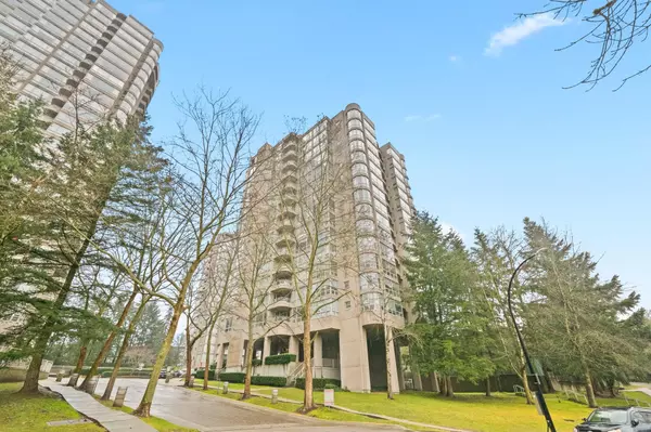 Burnaby, BC V3N 4Y8,9623 Manchester DR #308