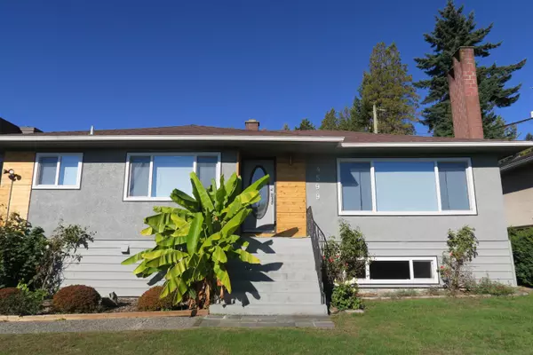 4599 Sunland PL, Burnaby, BC V5J 3A3