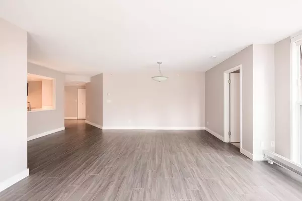 1323 Homer ST #202 Vancouver, BC V6B 5T1