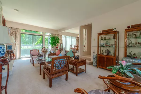 Vancouver, BC V5S 2G8,3178 E 63rd AVE