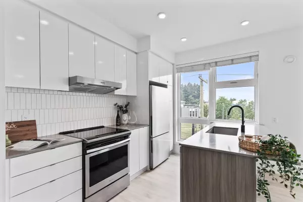 Abbotsford, BC V2S 0M4,32828 Landeau PL #401