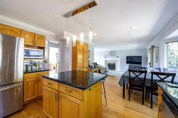 Burnaby, BC V5J 2P1,4549 Portland ST