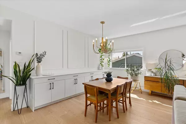 Delta, BC V4L 1A4,6740 Meredith PL