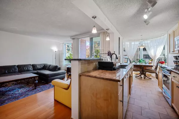1845 Robson ST #203 Vancouver, BC V6G 1E4