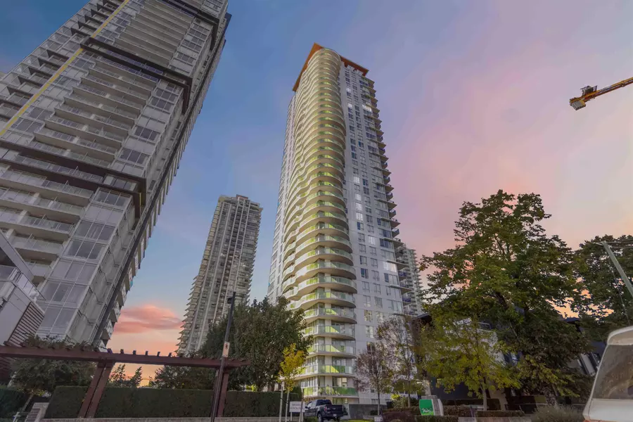 6638 Dunblane AVE #608, Burnaby, BC V5H 0G8