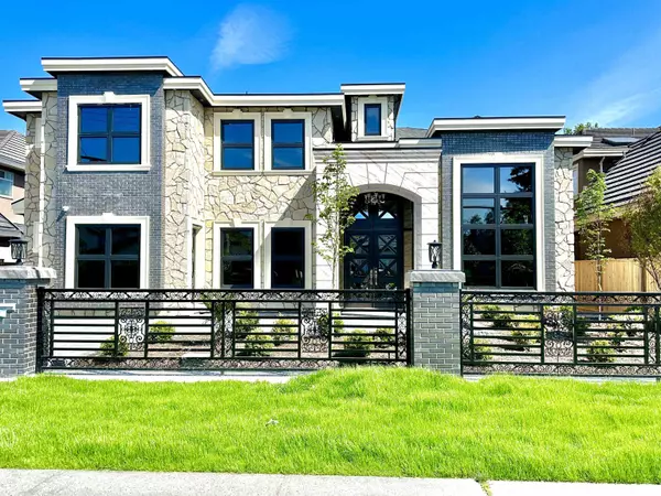 Richmond, BC V7A 2A2,9631 Bakerview DR