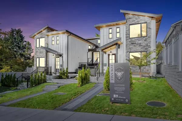 Coquitlam, BC V3K 1R8,743 Gauthier AVE #103