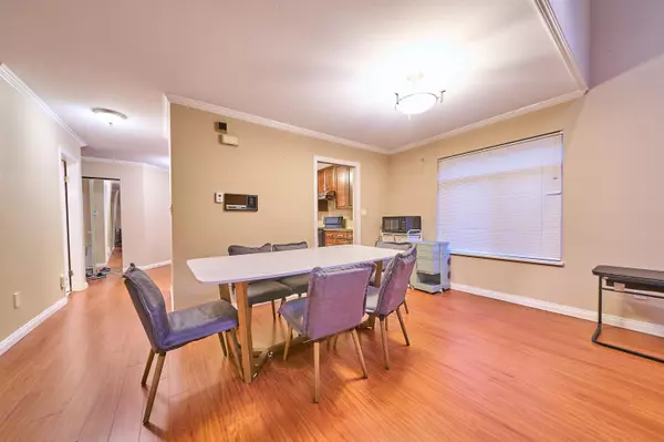 Richmond, BC V6Y 1K6,9700 Blundell RD #4