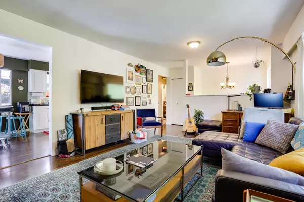 Surrey, BC V4P 1E8,2682 Parkway DR