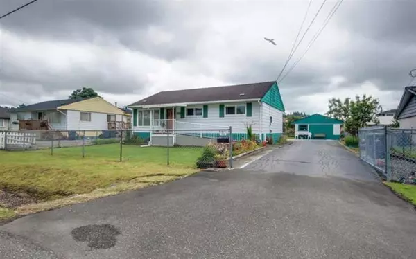 12598 113 AVE, Surrey, BC V3V 3M2