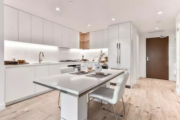 720 Farrow ST #2303, Coquitlam, BC V3J 3S5