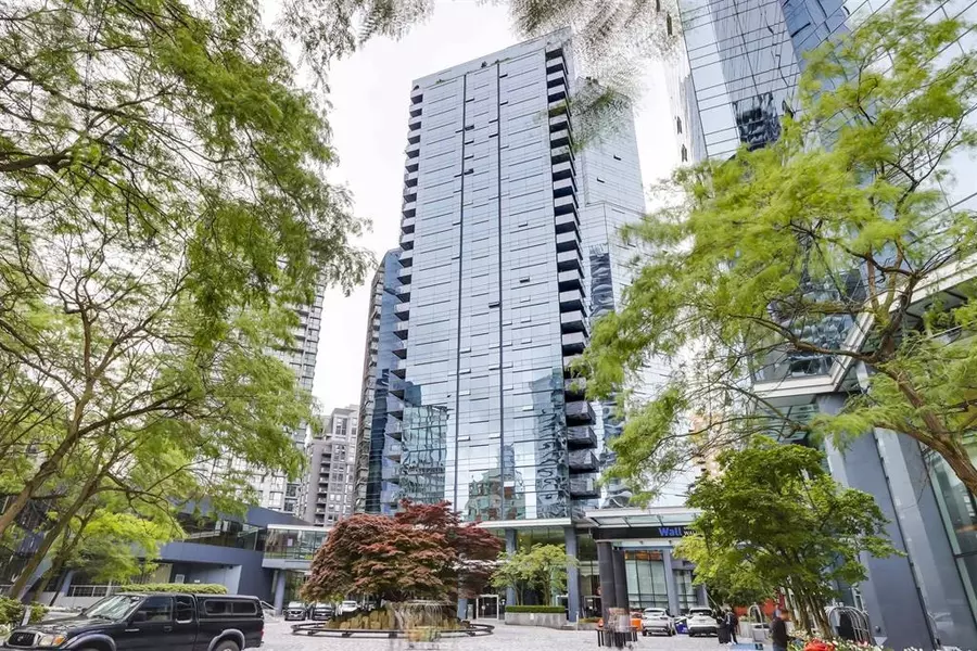 1050 Burrard ST #601, Vancouver, BC V6Z 2S3