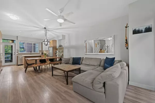 North Vancouver, BC V7H 0B6,2135 Heritage Park LN #207