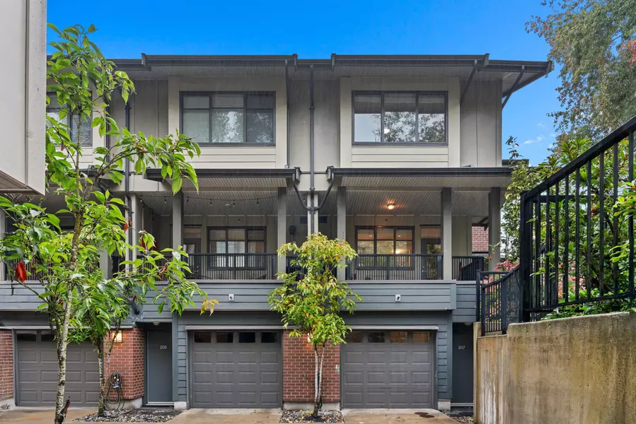 2135 Heritage Park LN #207, North Vancouver, BC V7H 0B6