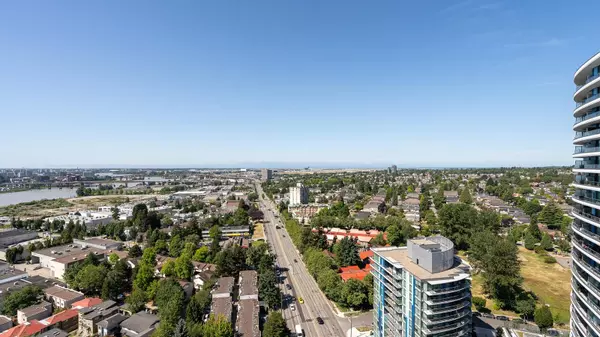 488 SW Marine DR #2706, Vancouver, BC V5X 0C6