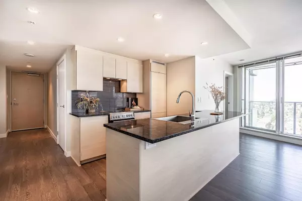 Vancouver, BC V5X 0C6,488 SW Marine DR #2706
