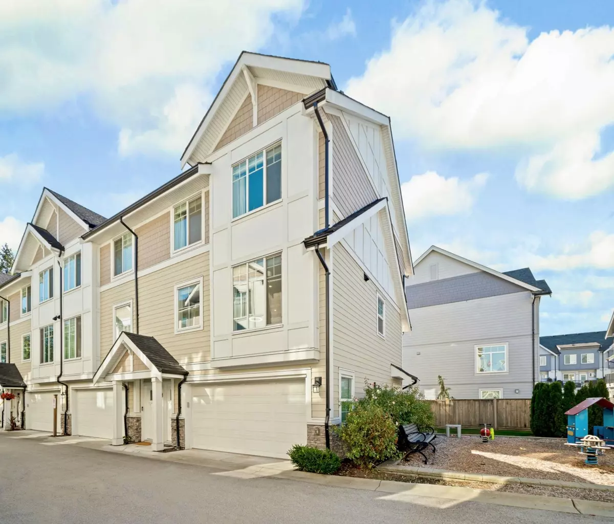 Surrey, BC V4N 6S6,7056 192 Street #8