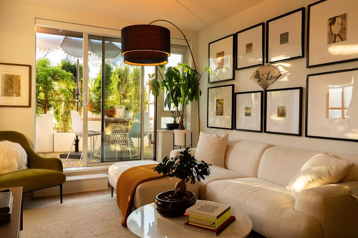 Vancouver, BC V5Y 0E8,445 W 2nd AVE #402