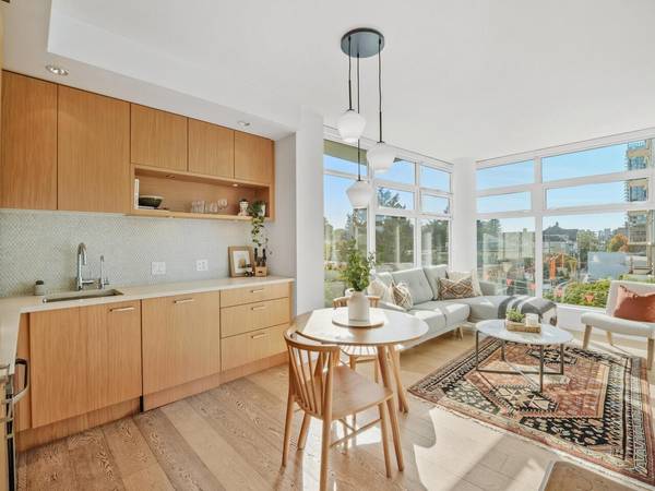 2550 Spruce ST #502, Vancouver, BC V6H 0A8