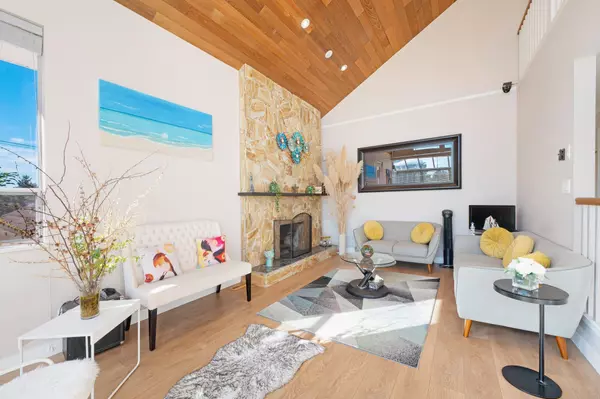 Port Moody, BC V3H 2Y6,389 Metta ST