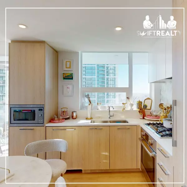 Burnaby, BC V5C 0K2,2425 Alpha AVE #701