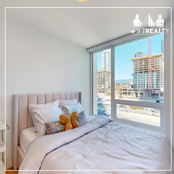 Burnaby, BC V5C 0K2,2425 Alpha AVE #701