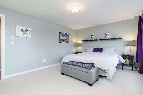 7511 120 ST #309 Delta, BC V4C 0C1