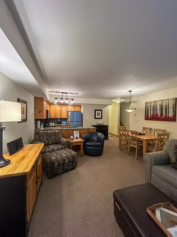 Whistler, BC V0N 1B4,4375 Northlands BLVD #WK14-31