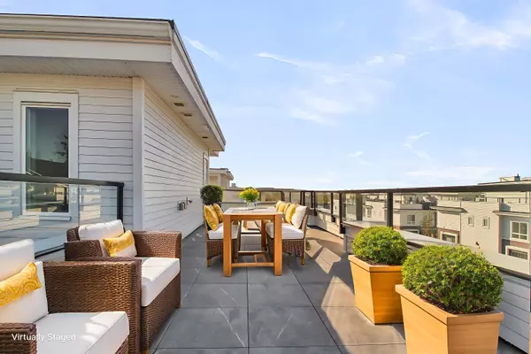 Surrey, BC V3Z 0S5,16336 23a AVE #88