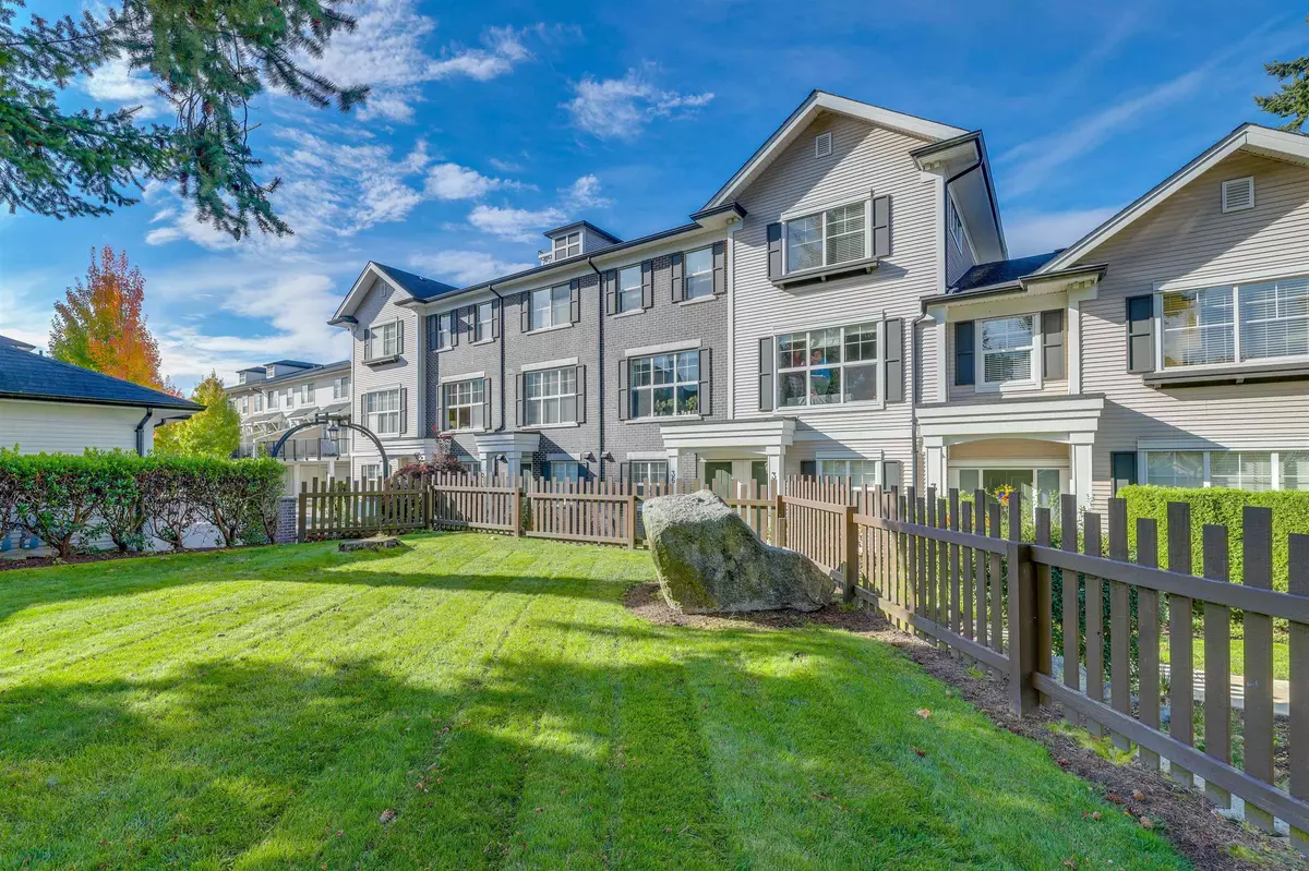 Surrey, BC V3Z 3T4,2469 164 ST #38
