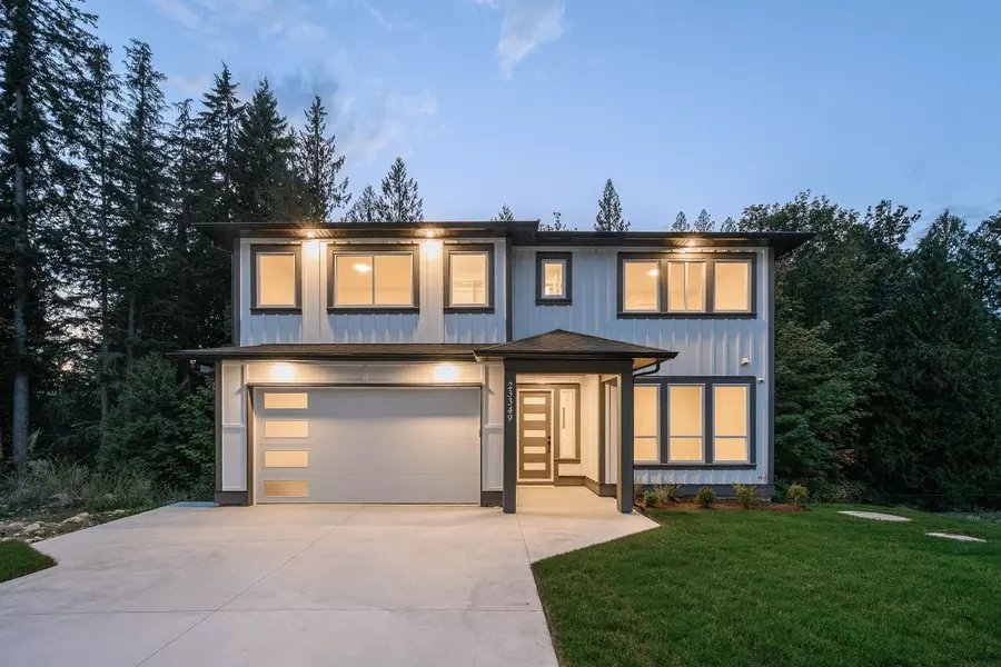 23349 Cross RD, Maple Ridge, BC V4R 0C8