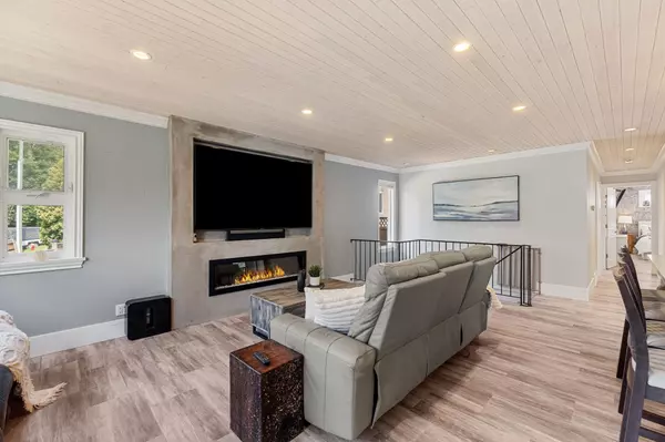 Port Coquitlam, BC V3C 6M4,1558 Shaughnessy ST