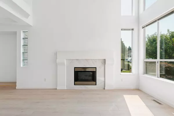 Port Coquitlam, BC V3B 7X9,1239 Thames Close