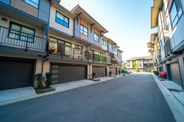 Langley, BC V2Y 3L1,19918 75a AVE #23