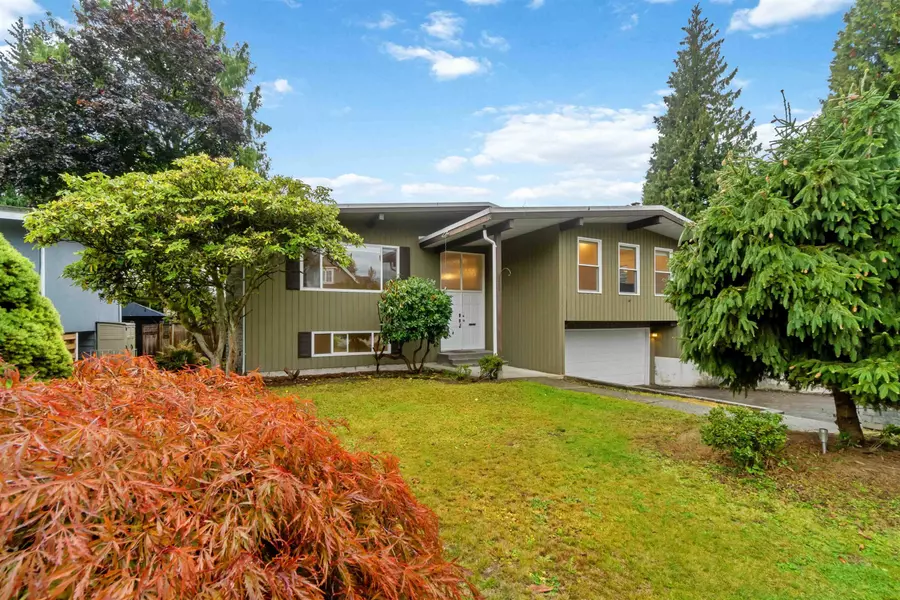 595 Garrow DR, Port Moody, BC V3H 1H6