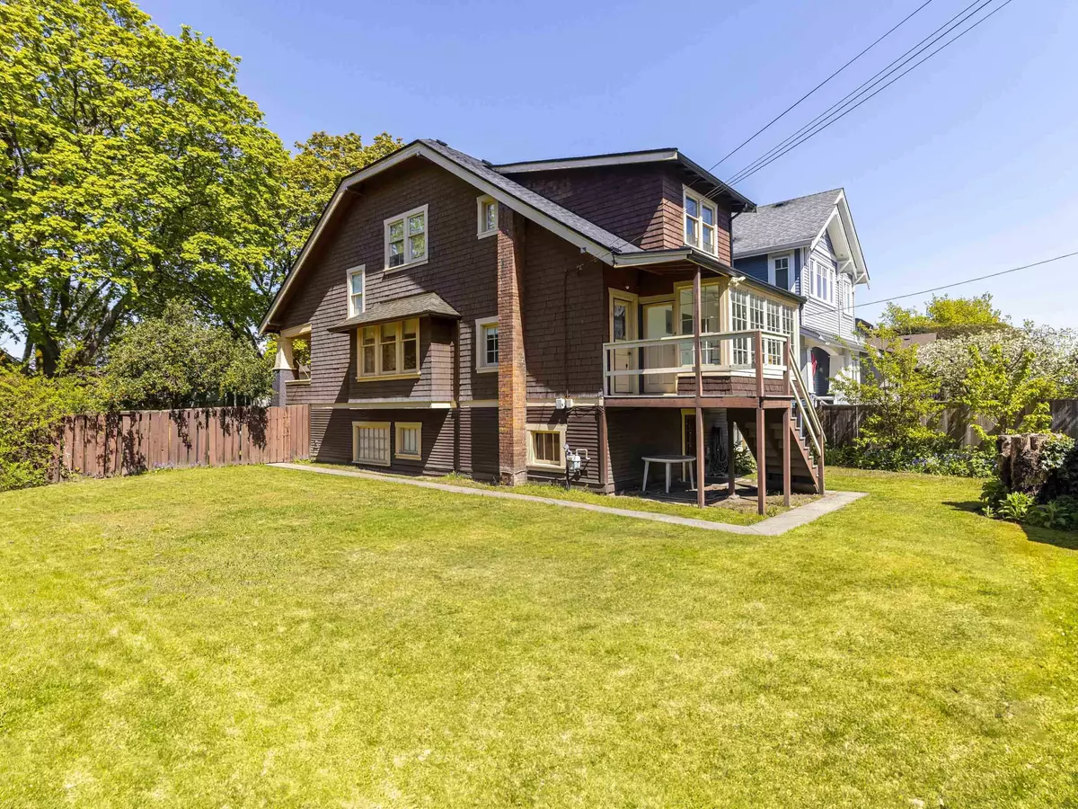 Vancouver, BC V6S 1J3,3536 W 22nd AVE