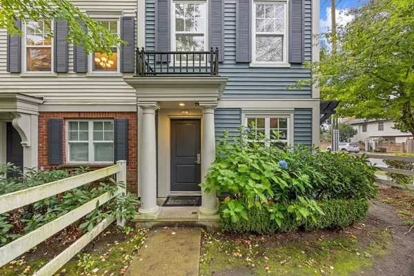 Port Coquitlam, BC V3C 0B2,2495 Davies AVE #5