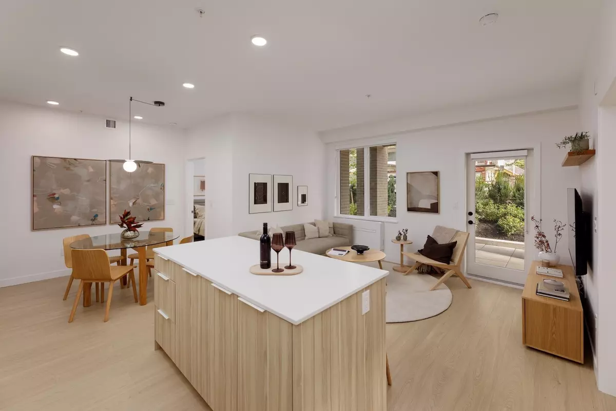 Vancouver, BC V5N 1W8,2450 Garden DR #308