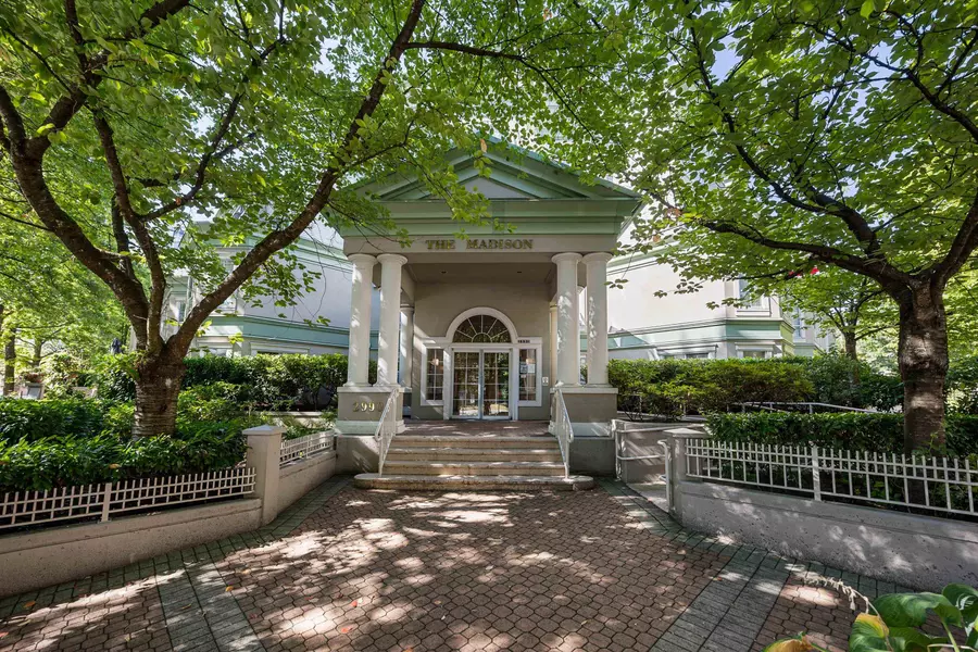 2990 Princess CRES #206, Coquitlam, BC V3B 7R3