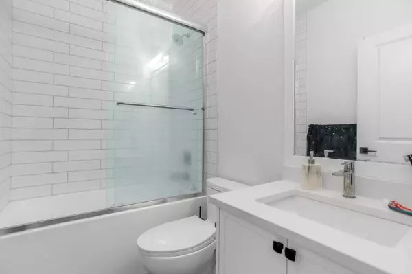 32970 Tunbridge AVE #2 Mission, BC V2V 0J9