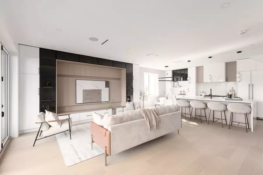 5969 Granville ST #1, Vancouver, BC V6M 3C9