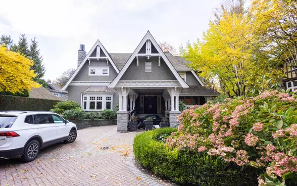 3719 Selkirk ST, Vancouver, BC V6H 2Y9