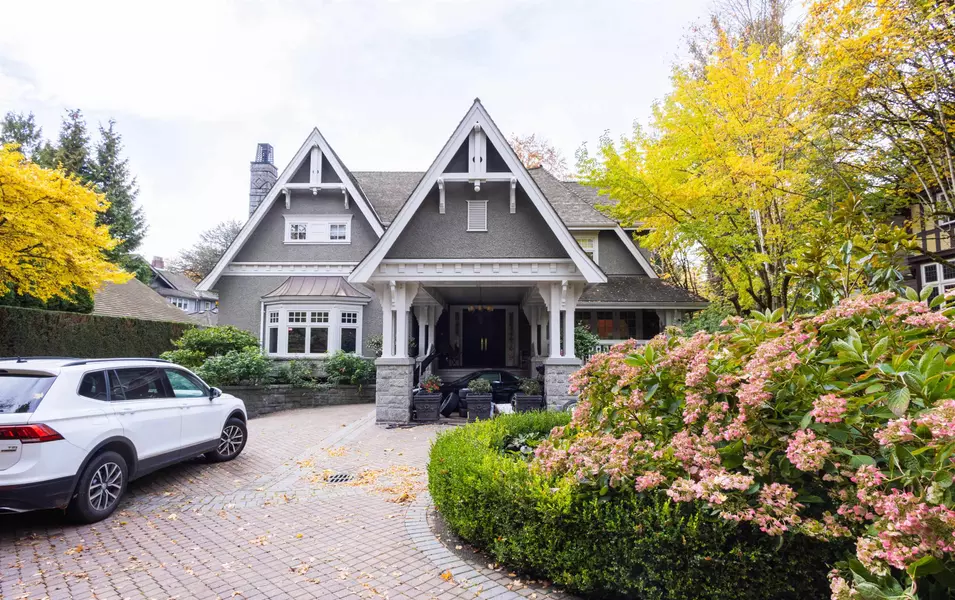 3719 Selkirk ST, Vancouver, BC V6H 2Y9