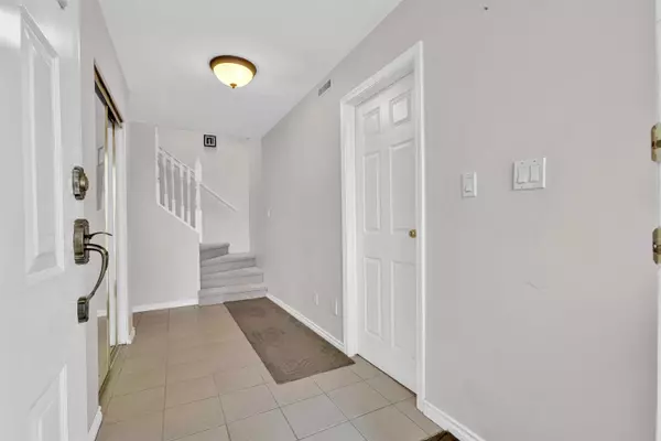 Surrey, BC V3R 8K6,9673 149b ST