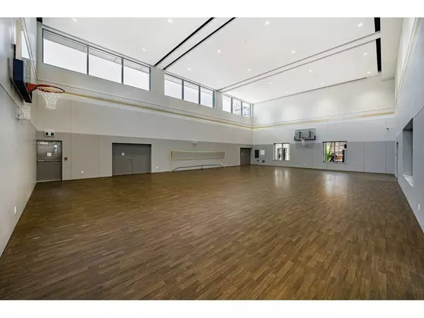 Burnaby, BC V5H 0J3,6700 Dunblane AVE #1102